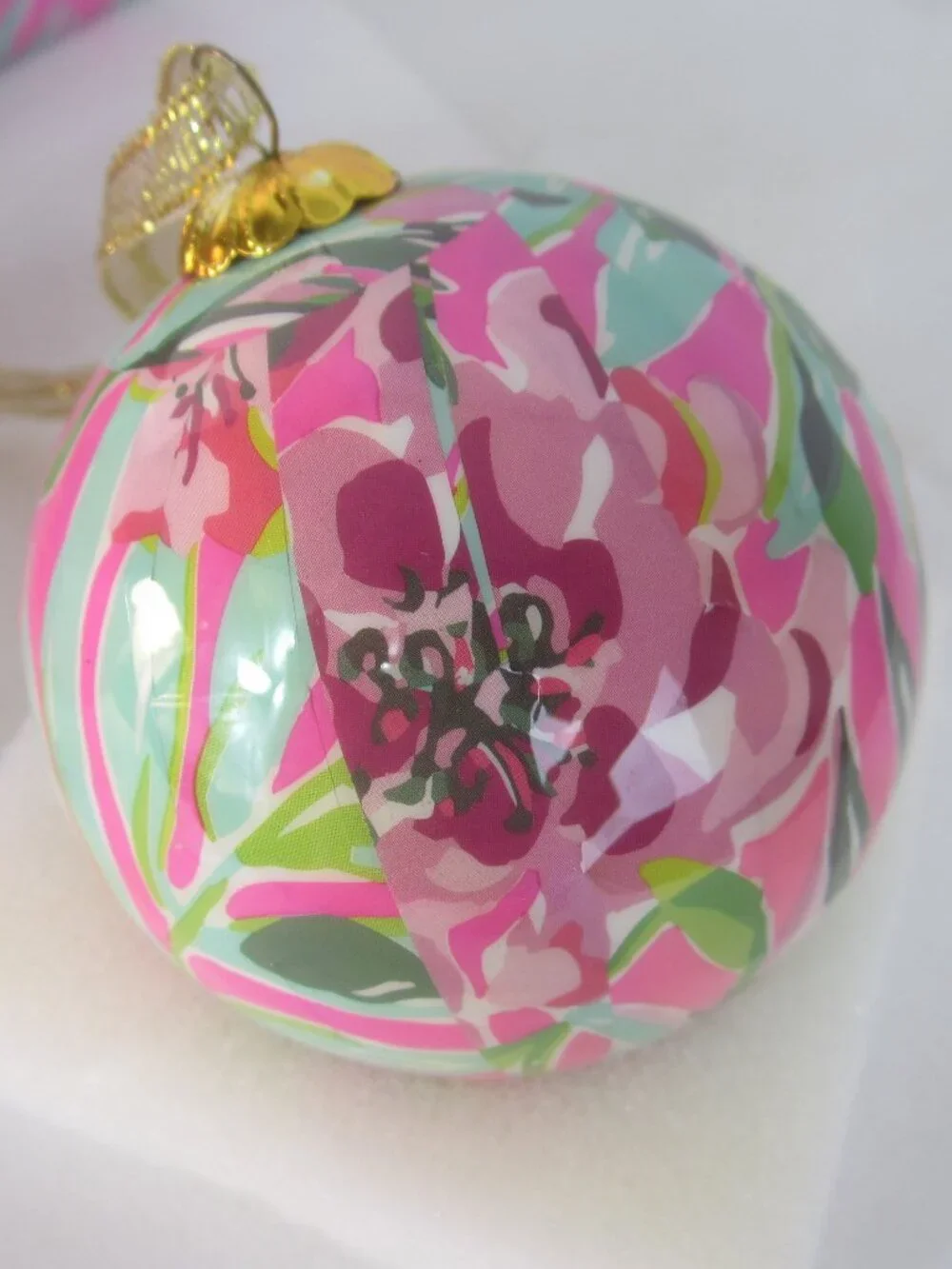 Lilly Pulitzer Green Pink Ornament Set 2 Pack Box Cheetah Jaguar Decor Holiday